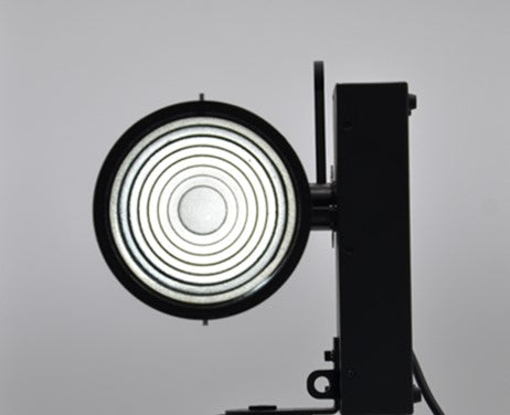 LED Stufenlinsenscheinwerfer